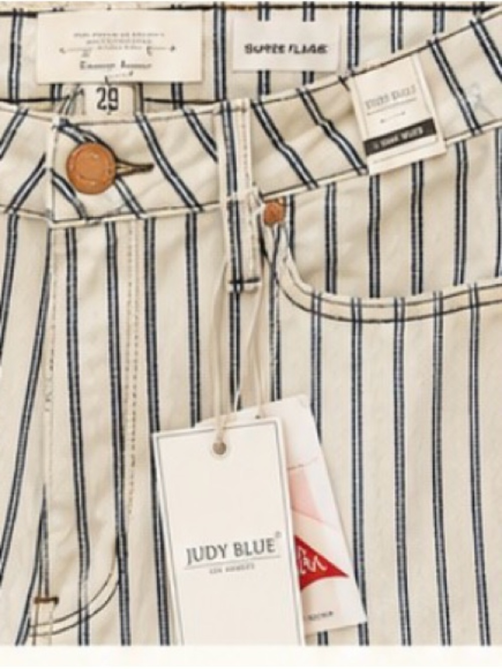 Judy Blue High Waist Super Flare Jeans – NWT – Size 29 – White/Navy Stripe - Picture 5 of 7